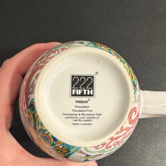 Peacock Design Porcelain Mug - Picture 7 of 7